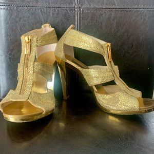 Michael Kors Gold Zipper Pumps